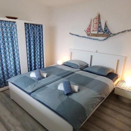 Apartment By The Sea- Santa Marina Raša Εξωτερικό φωτογραφία